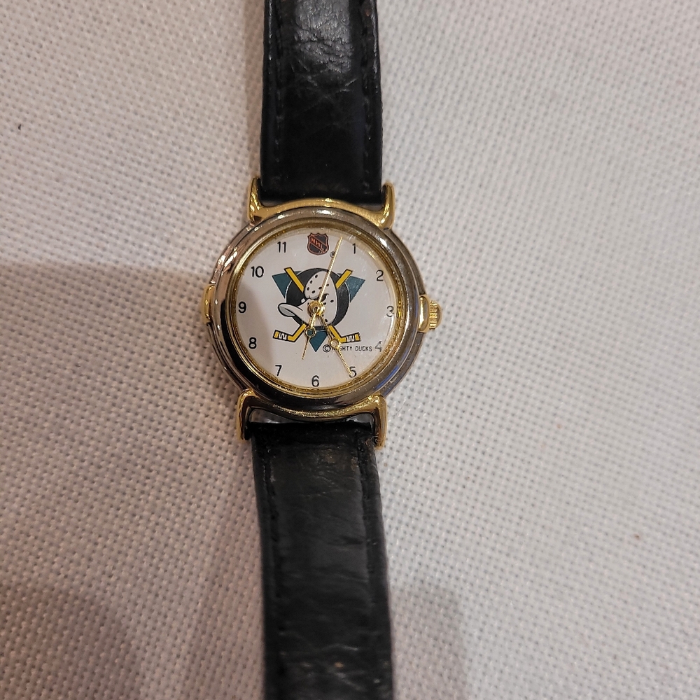 Vintage NHL Mighty Ducks Watch